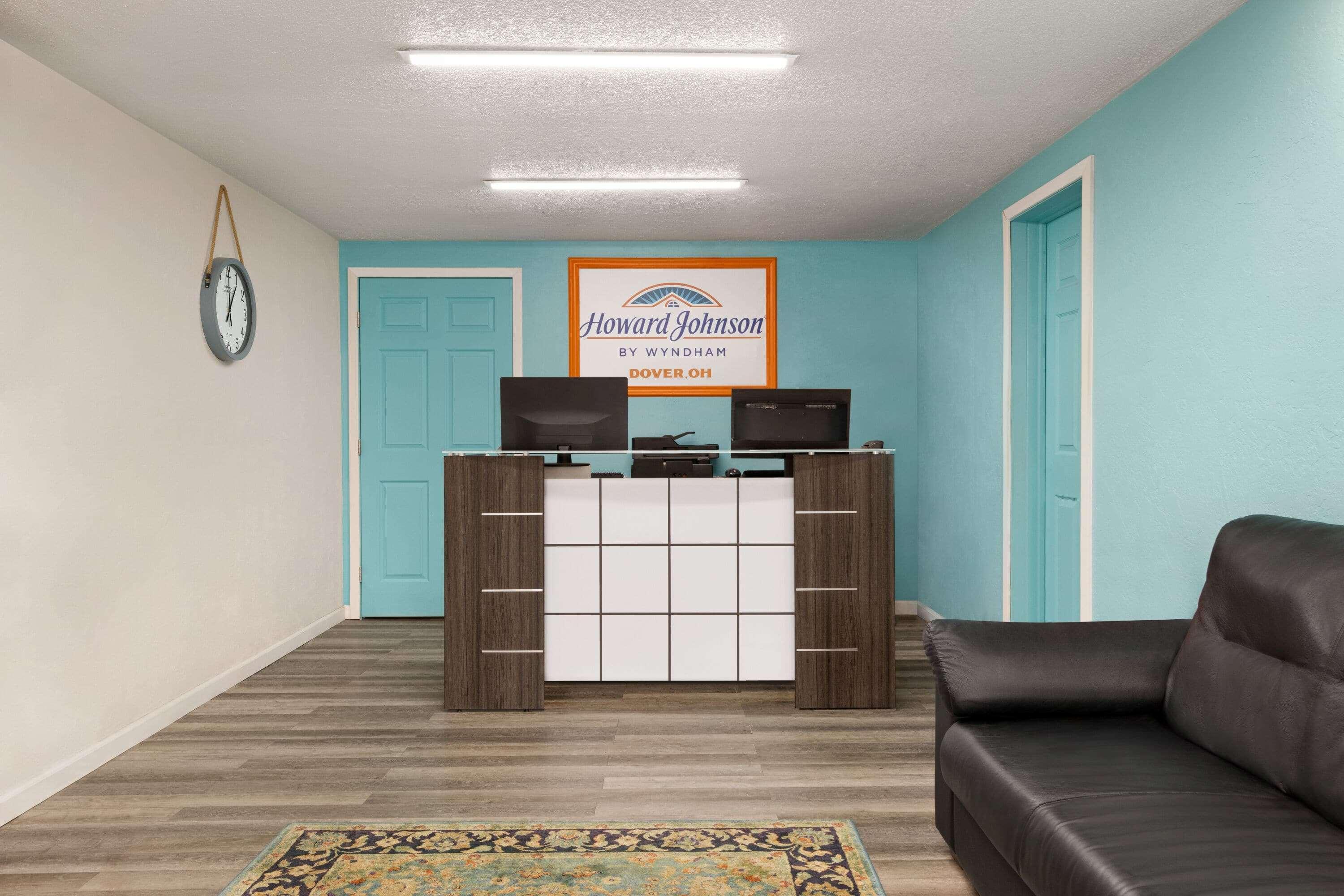 Dover Inn And Suites Buitenkant foto